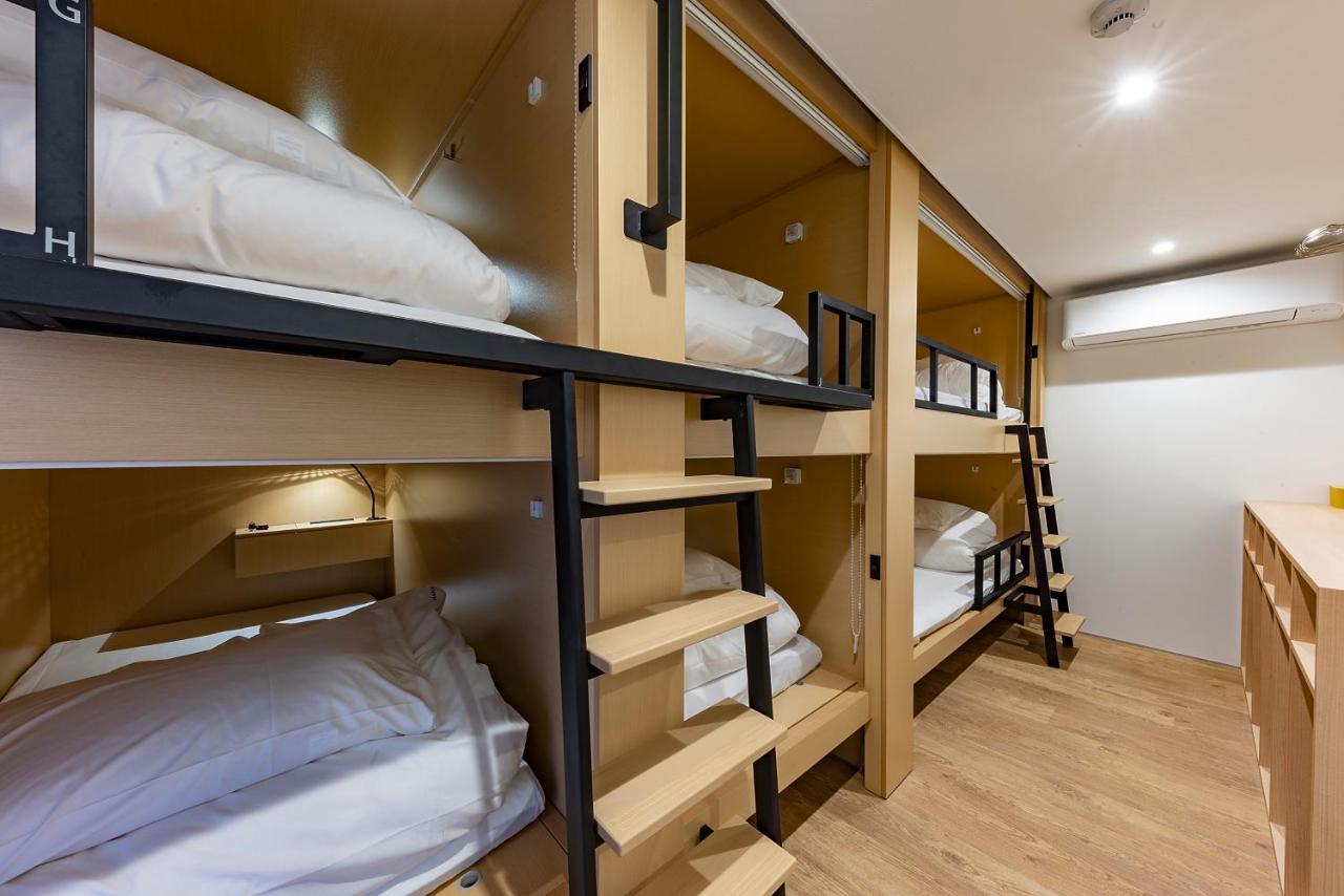 Plat Hostel Keikyu Kamakura Wave Екстер'єр фото
