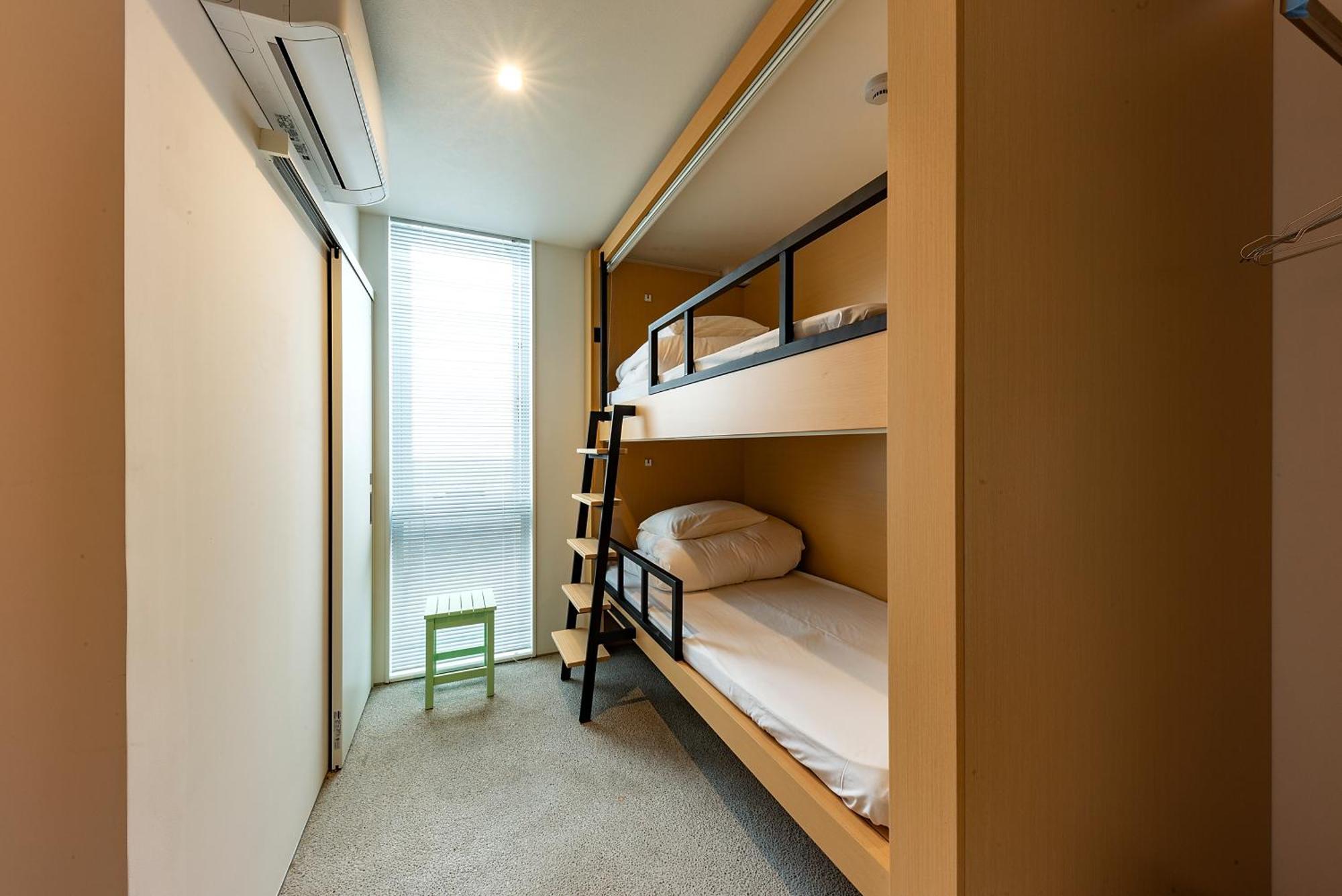 Plat Hostel Keikyu Kamakura Wave Екстер'єр фото