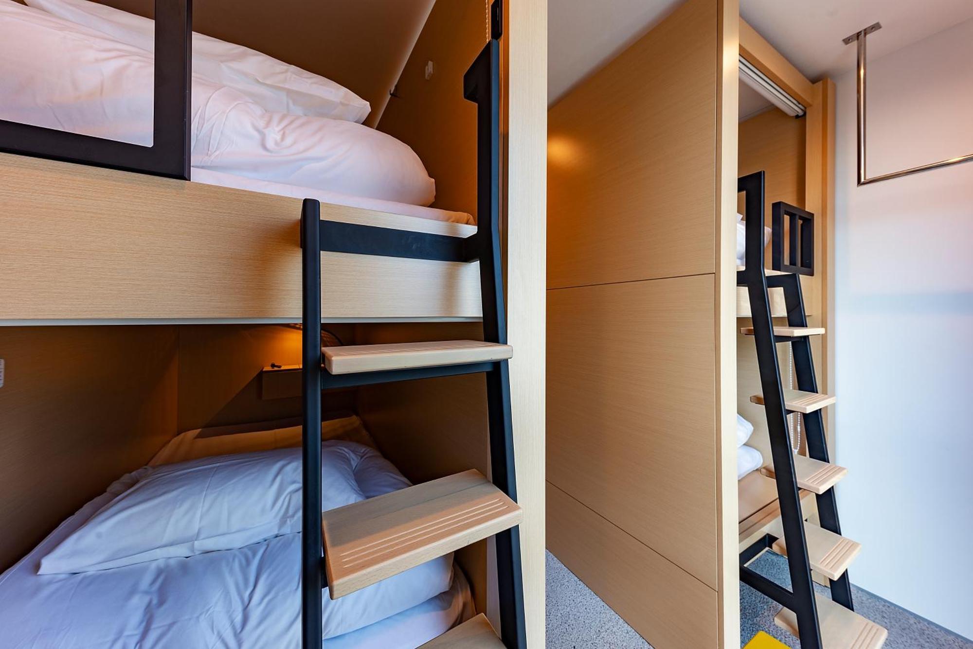 Plat Hostel Keikyu Kamakura Wave Екстер'єр фото